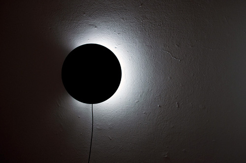 Horloge éclipse par Jesper Jonsson