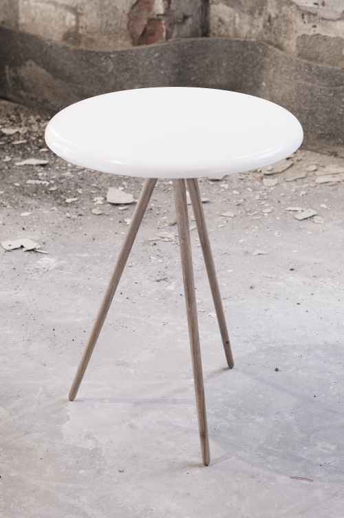 Table Puck, le minimalisme par Simen Aarseth