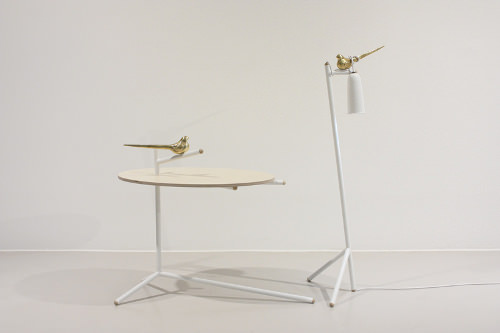 Collection Uccello, table + lampe + poésie par Monocomplex