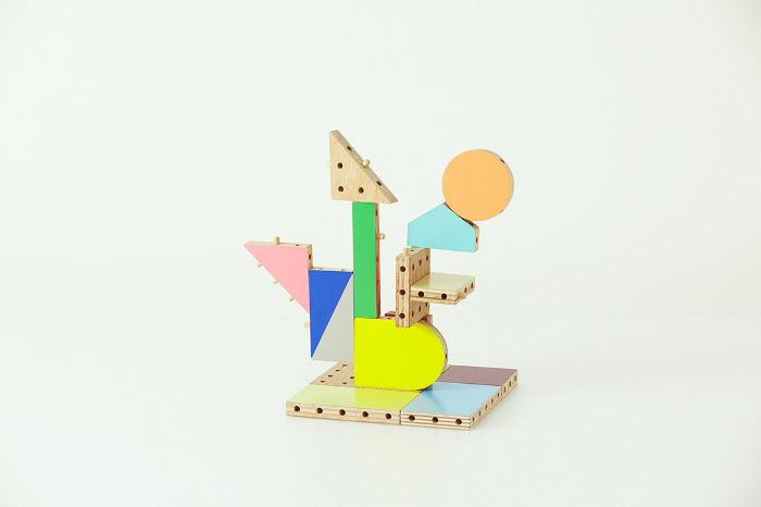 Dowel blocks le kit de construction pour enfant par Ichiro Design