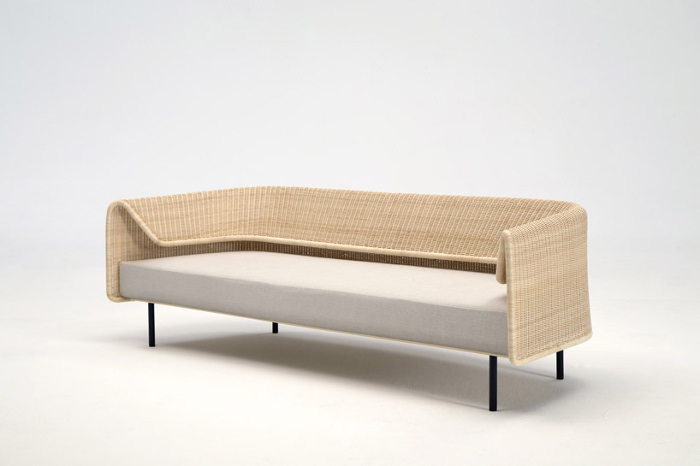 Wrap le sofa en rotin par Hiroomi Tahara