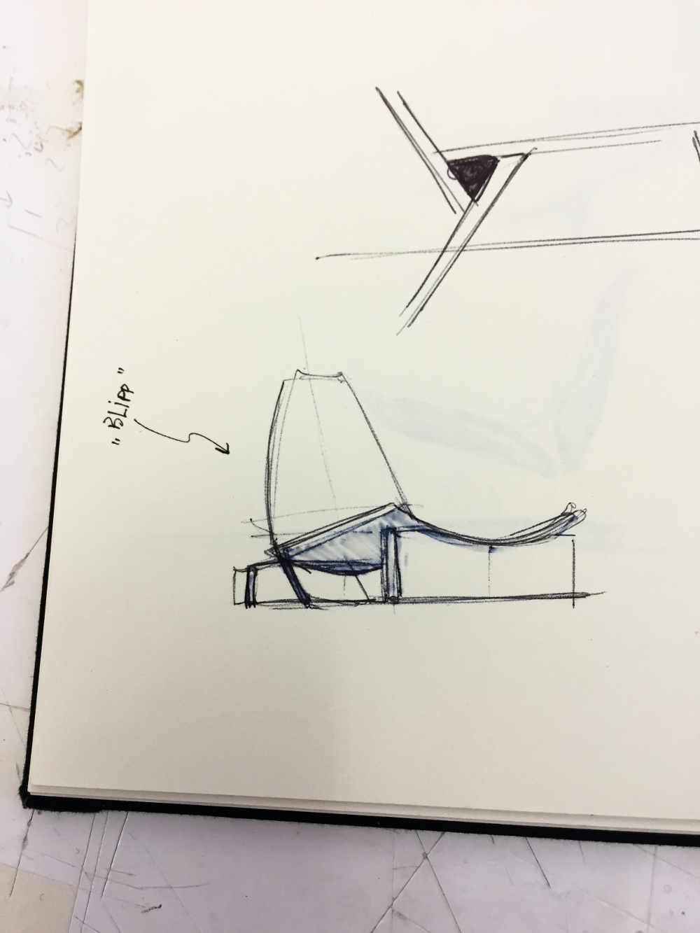 Sketch - Chaise Albue building for the body par Petter Mustvedt et Sigurd Kalvik