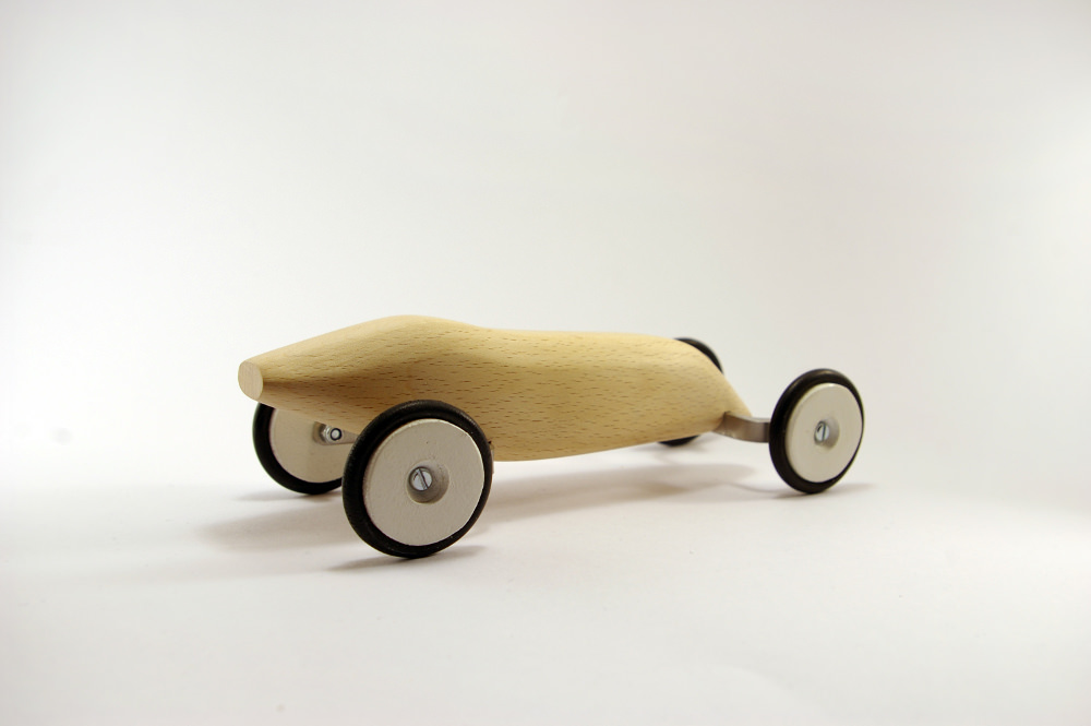 Objet roulant - Orovof jouets en bois par Pierre Meriadec
