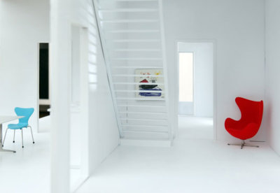 Une maison de poupée design par Arne Jacobsens