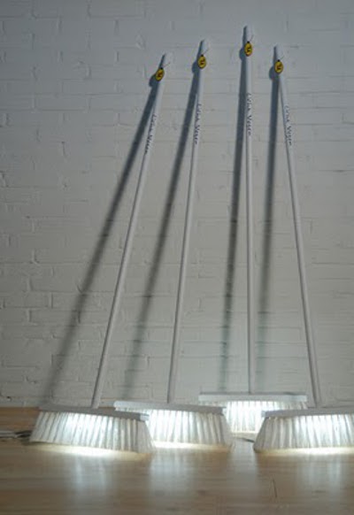 Broom of light : le balais lumineux