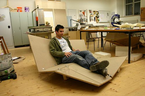 Canapé mouvant par Alexander Rehn