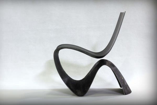 Ch'air le fauteuil aérien en carbone par Paul Venaille