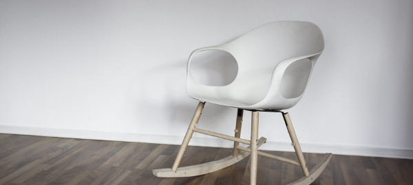 Rocking Chair Elephant par le studio Neuland pour Kristalia