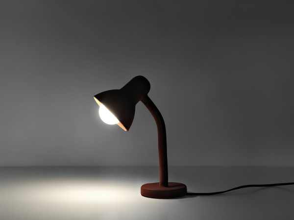 Lampe en caoutchouc par Thomas Shnur
