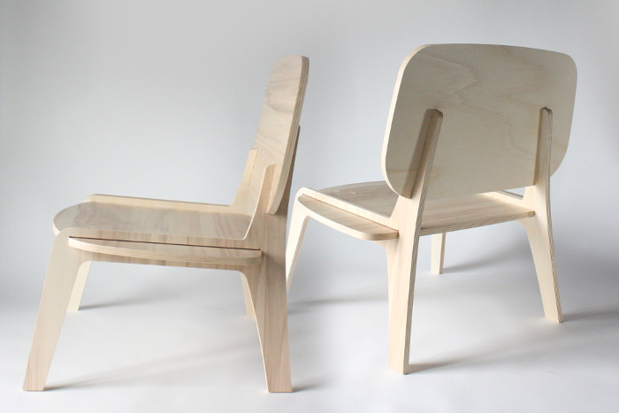 Modèle Déposé entre chaise et fauteuil par Tim Defleur