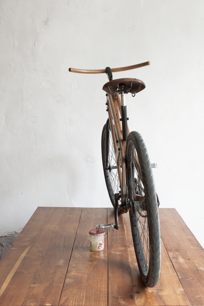 le Vélo bois - Bois et Cuir par Damien Beal