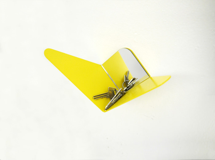 Butterfly avec miroir - Makers With Agendas un studio de design émergent