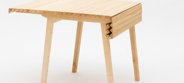 Table extensible Wooden Cloth par Nathalie Dackelid