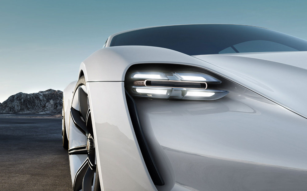 Salon de Francfort 2015 : la Porsche Mission E tout électrique