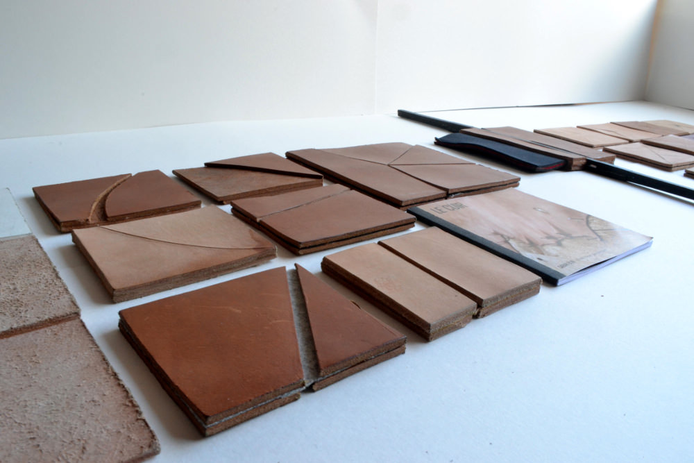 Travail du cuir - PARDI banc design cuir néoprène par Sarah Blin