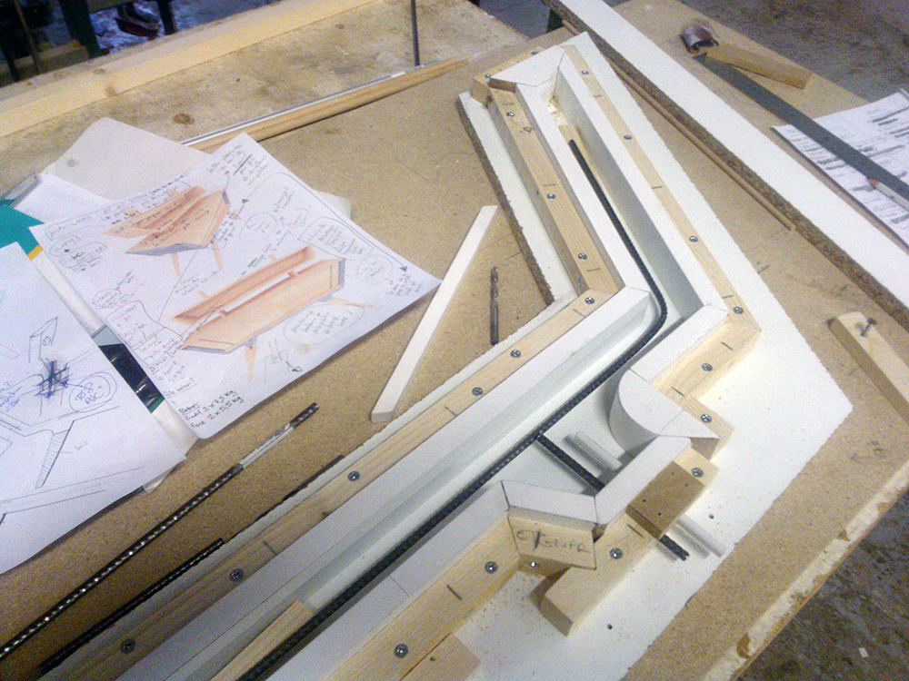 Atelier fabrication - Bahut SVEZDA bois et béton par Yoann Keignart