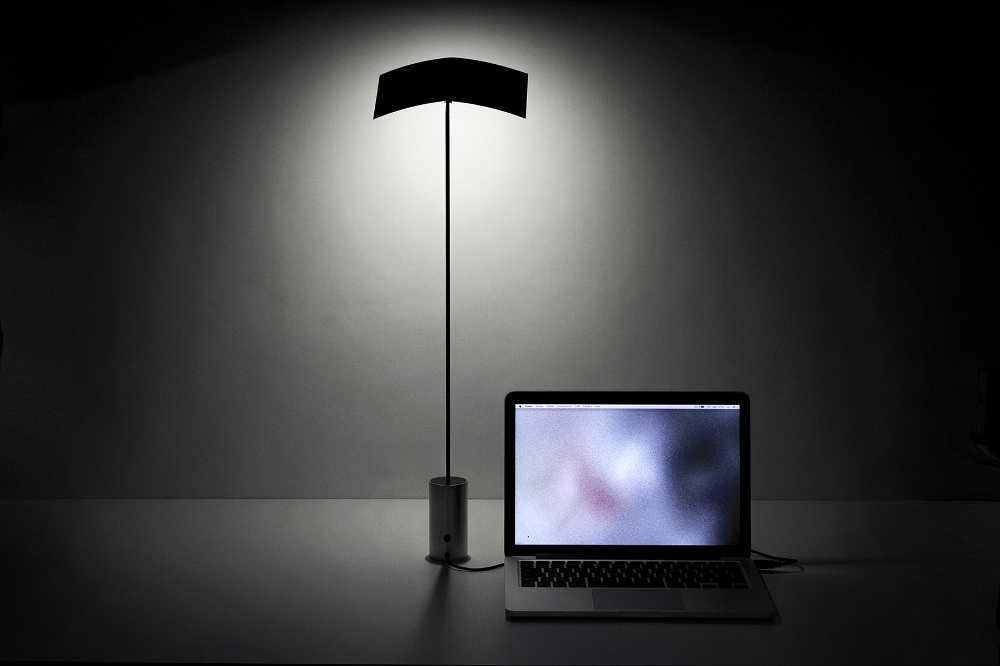 Lampe design bureau AILE par Ferréol Babin
