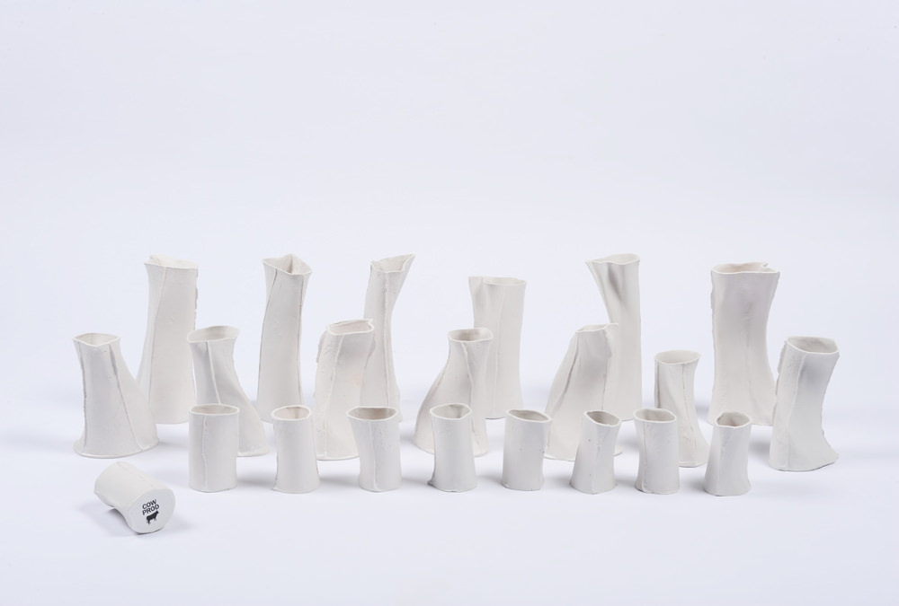 Fine Bones Contenants en porcelaine Porcelaine, cendre d'os, émail, sérigraphie