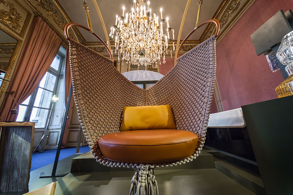 Swing Chair (Patricia Urquiola pour les Objets Nomades de Louis Vuitton)