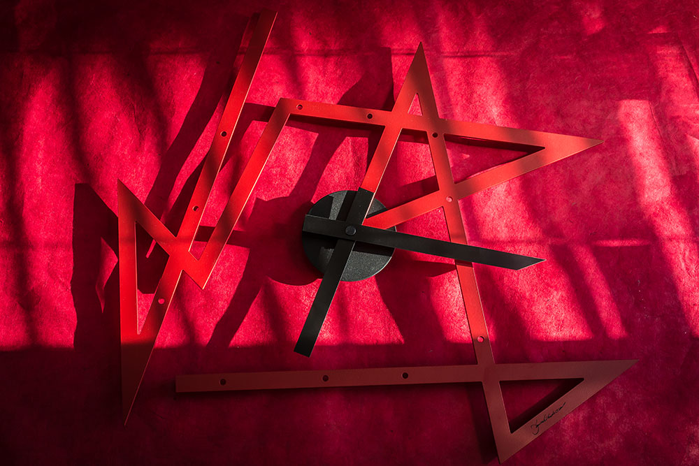 Horloge Time Maze par Daniel Libeskind pour Alessi