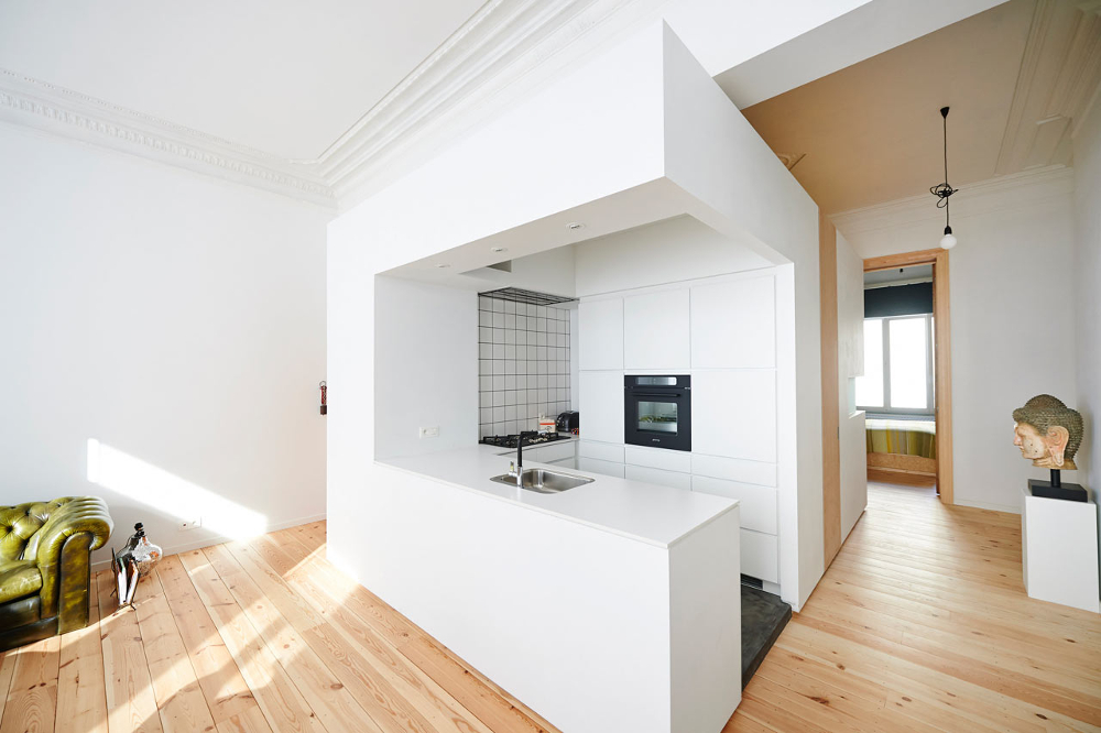 Appartement et cuisine rénovés par le studio AUXAU