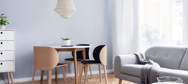 SR10 : une chaise vertueuse, 100% fabriquée en France par Adrian Blanc et La Chaise Française