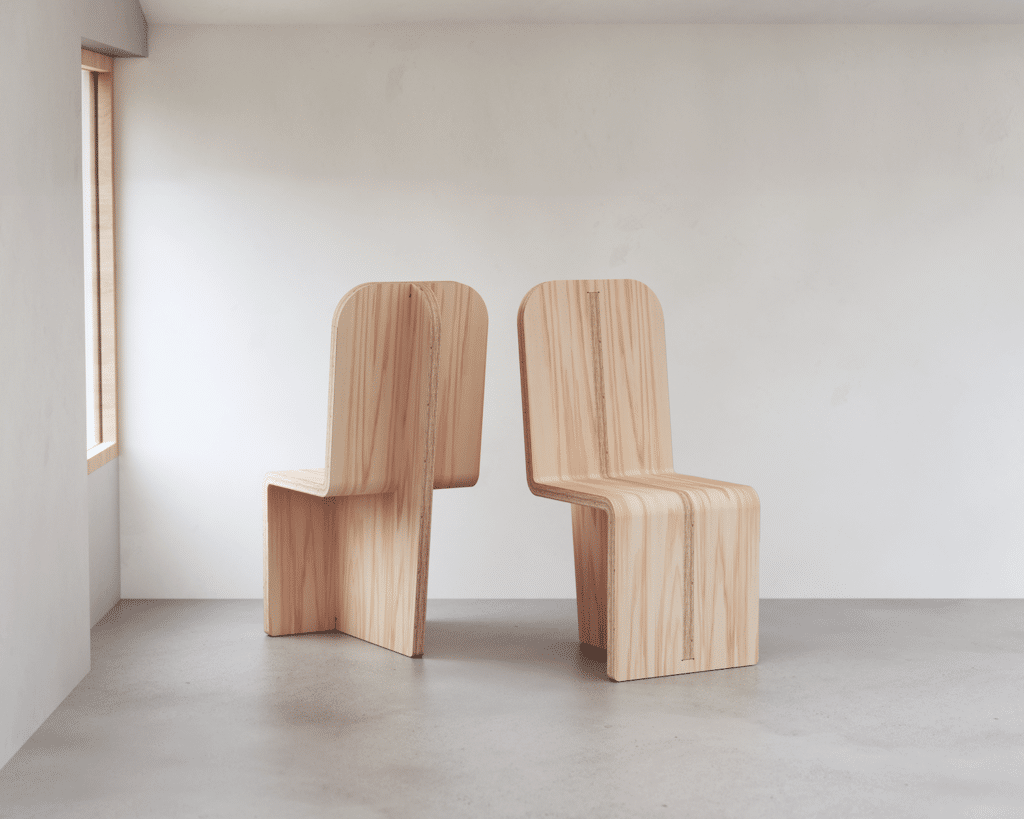 Slot Chair imaginé par Liam de la Bedoyere