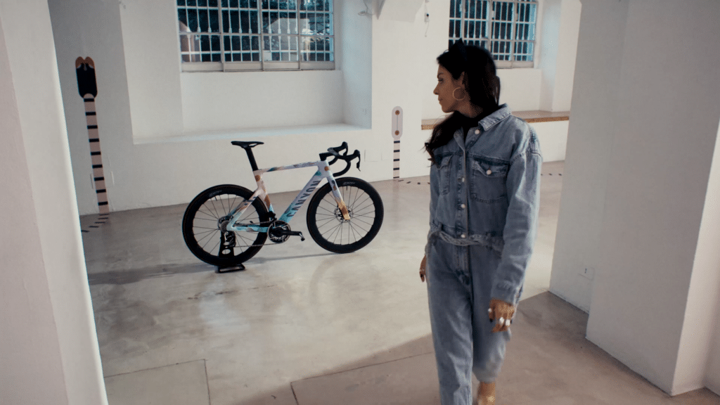 MyCanyon : le monde du vélo fait sa révolution par la personnalisation artistique, avec Felipe Pantone et Elena Salmistraro