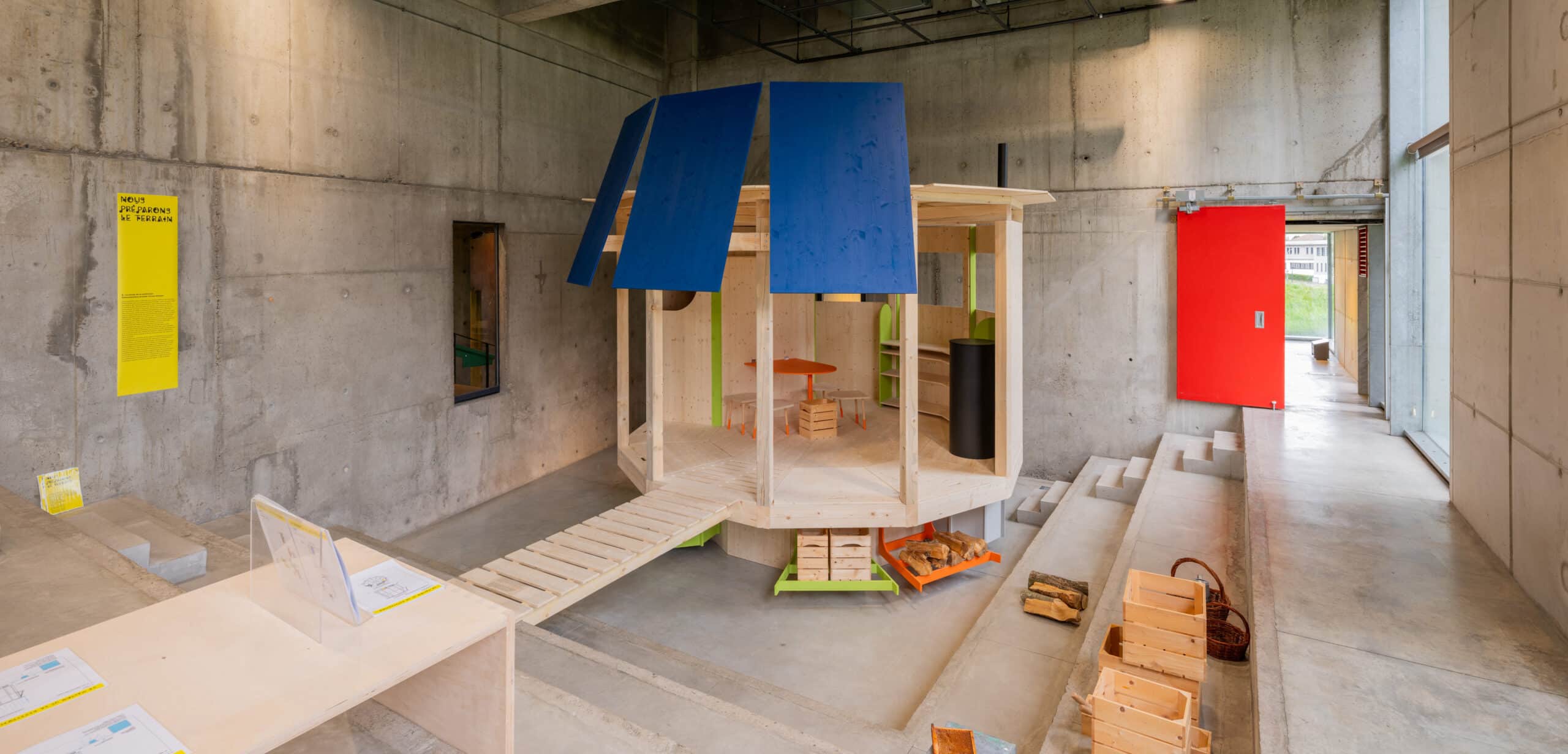 Nos pieds d’argile : matali crasset interroge notre rapport au vivant et à l’habiter à l'occasion de la Biennale de design de Saint-Etienne
