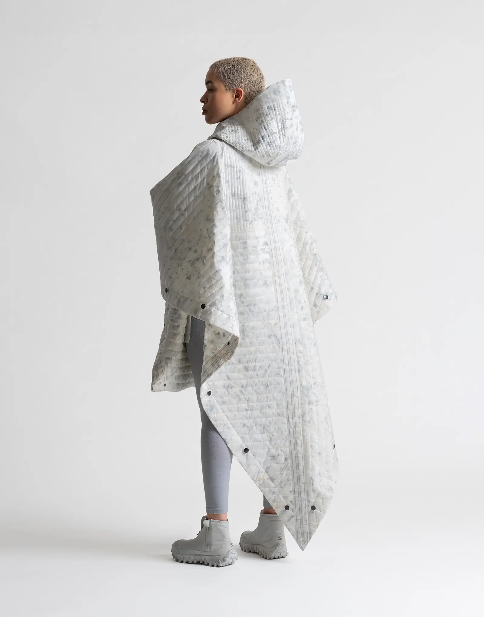 SHIELD par RÆBURN : quand le design nous habille