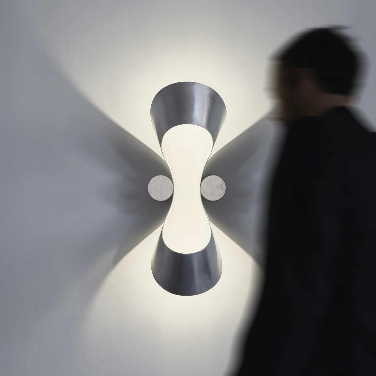 VOID : Quand Paul Cocksedge sculpte l'absence en lumière