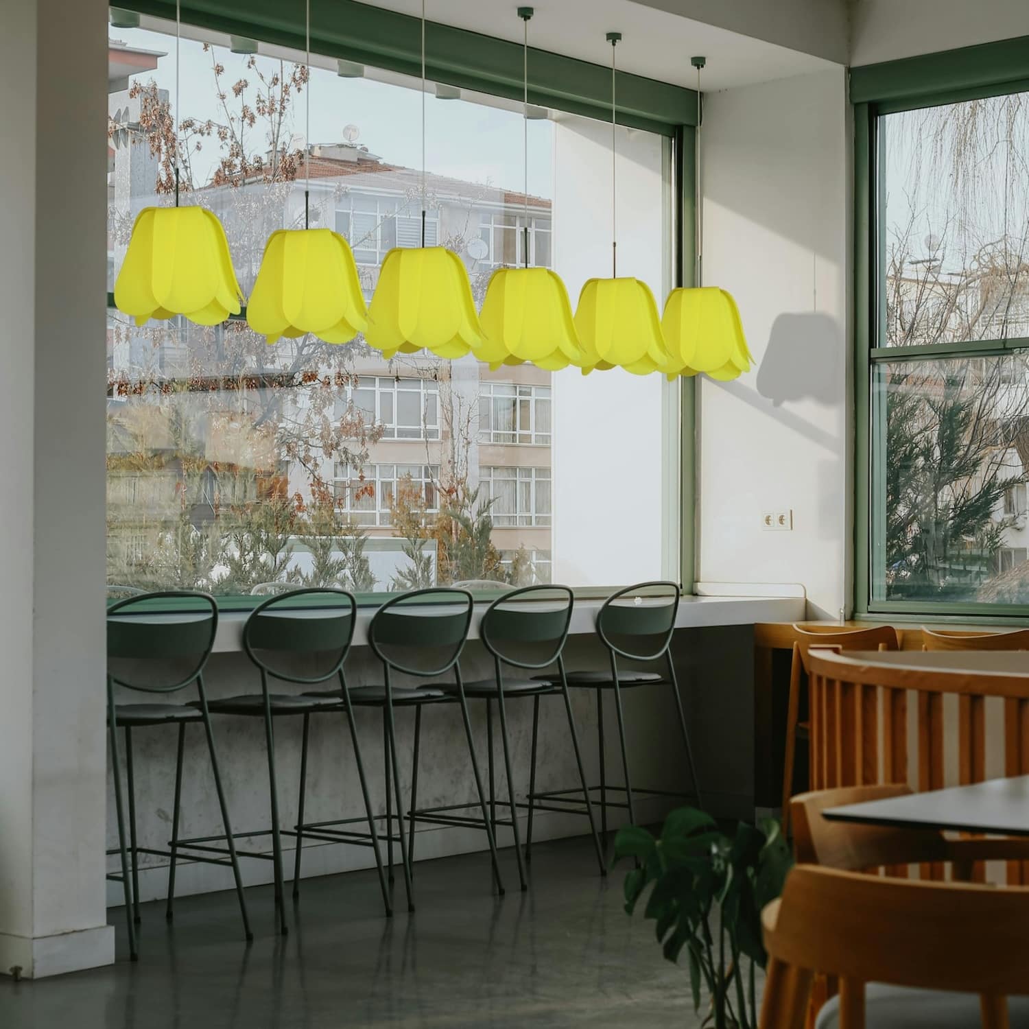 La lampe Tulipe d’Eva Leroi : la poésie du déchet industriel revalorisé