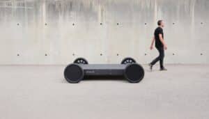 [board] : une base modulaire et sobre qui réinvente la mobilité partagée