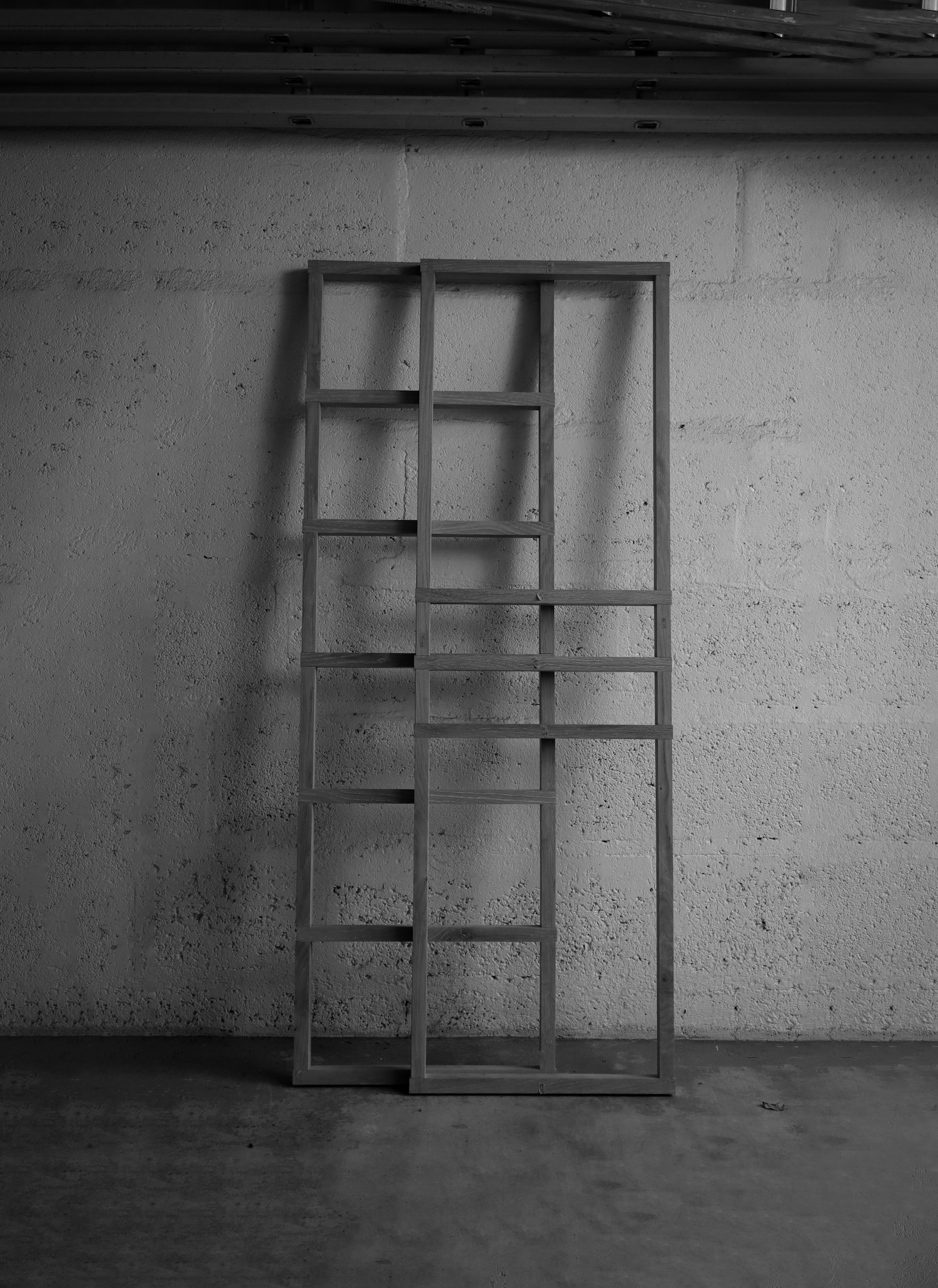 L’ombre du pli : un paravent sculptural qui réinvente la lumière