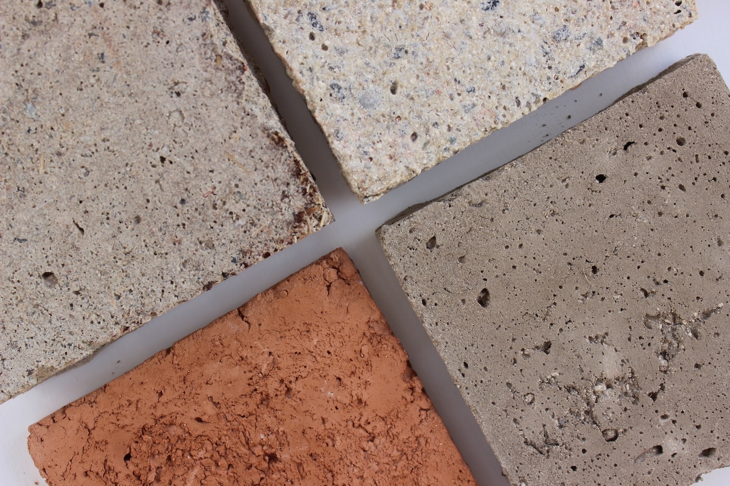 Myra Deson : Réemployer la matière pour révéler la mémoire des lieux Myra Deson : Réemployer la matière pour révéler la mémoire des lieux