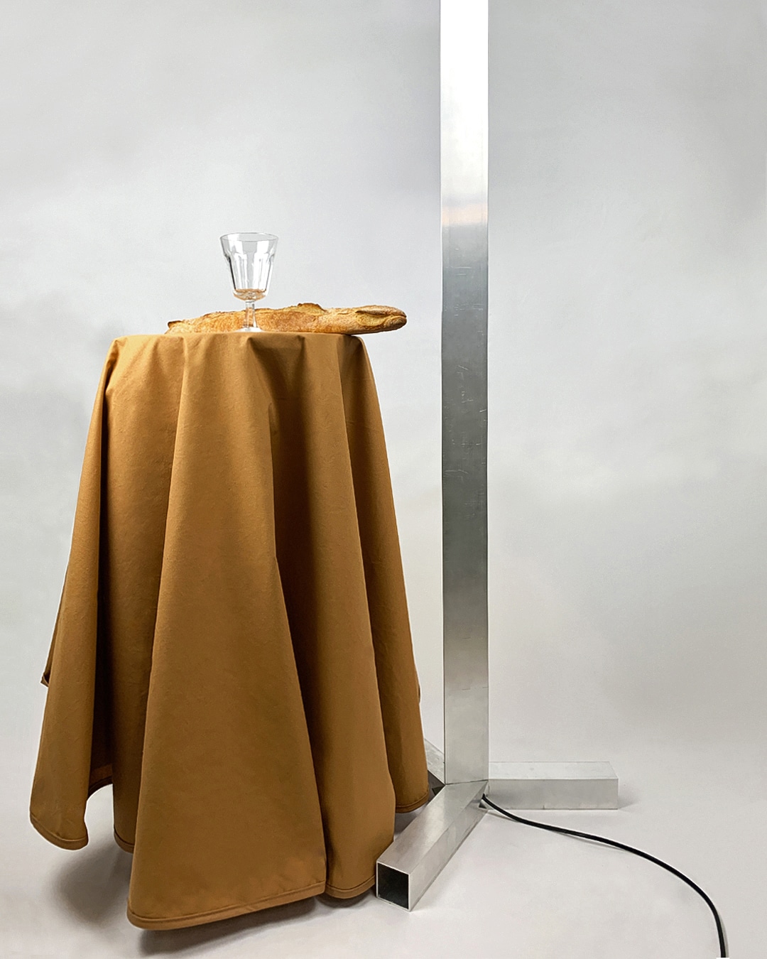 Guillaume Sonnet présente Grammar : entre Bauhaus et Memphis, le design par assemblage Guillaume Sonnet présente Grammar : entre Bauhaus et Memphis, le design par assemblage