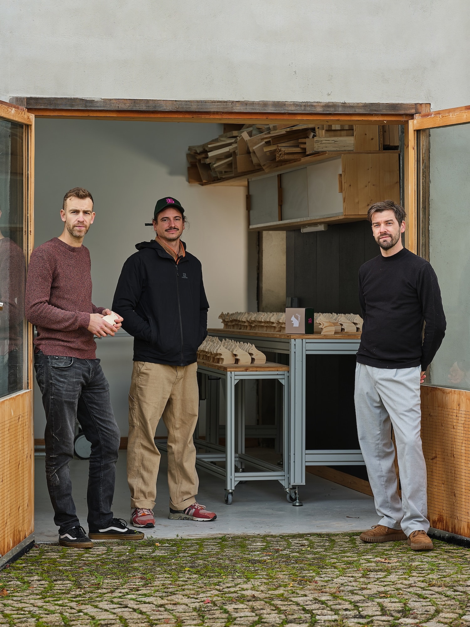 Quand la forêt devient objet : entre artisanat local et design engagé Quand la forêt devient objet : entre artisanat local et design engagé