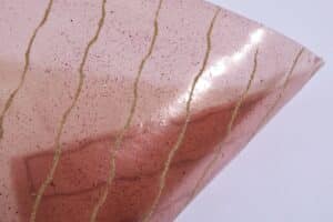 Byssus : quand les déchets mytilicoles deviennent biomatériaux lumineux chez hors-studio