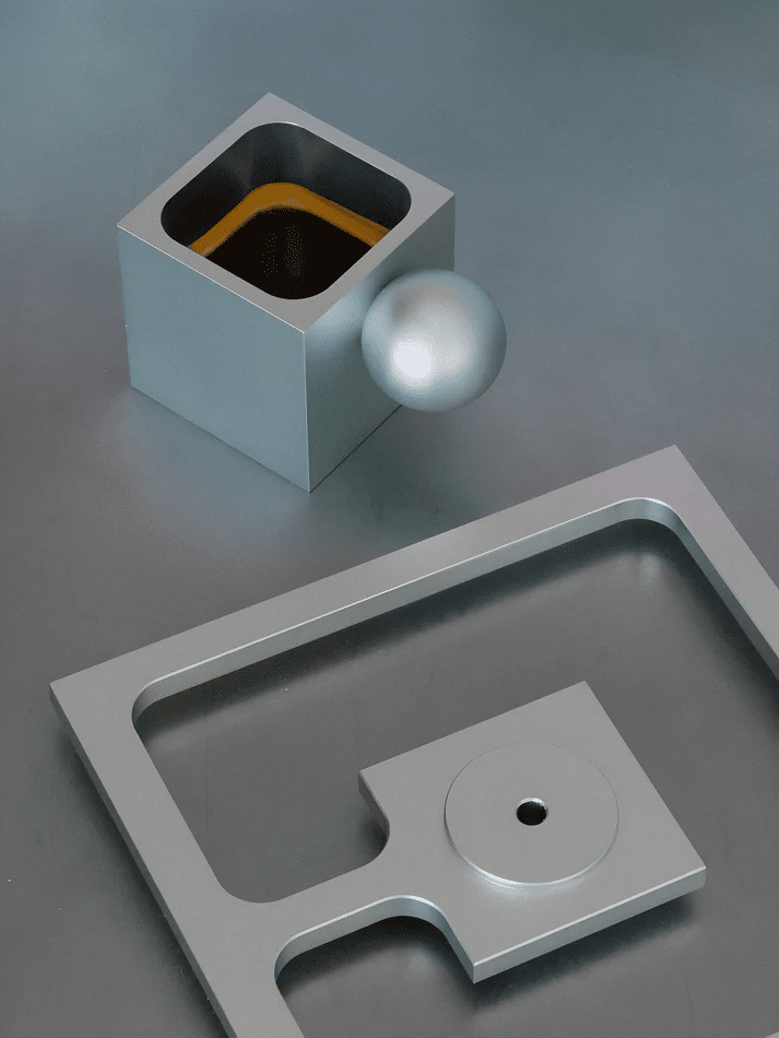 UNAVELA Aluminium Coffee Cup : la tasse carrée pour votre café UNAVELA Aluminium Coffee Cup : la tasse carrée pour votre café