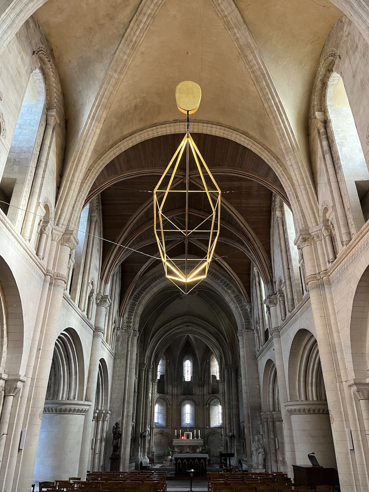 L’amora, Atelier Xavier Noël 📸 Chloé Chauveau L’amora, Atelier Xavier Noël 📸 Chloé Chauveau