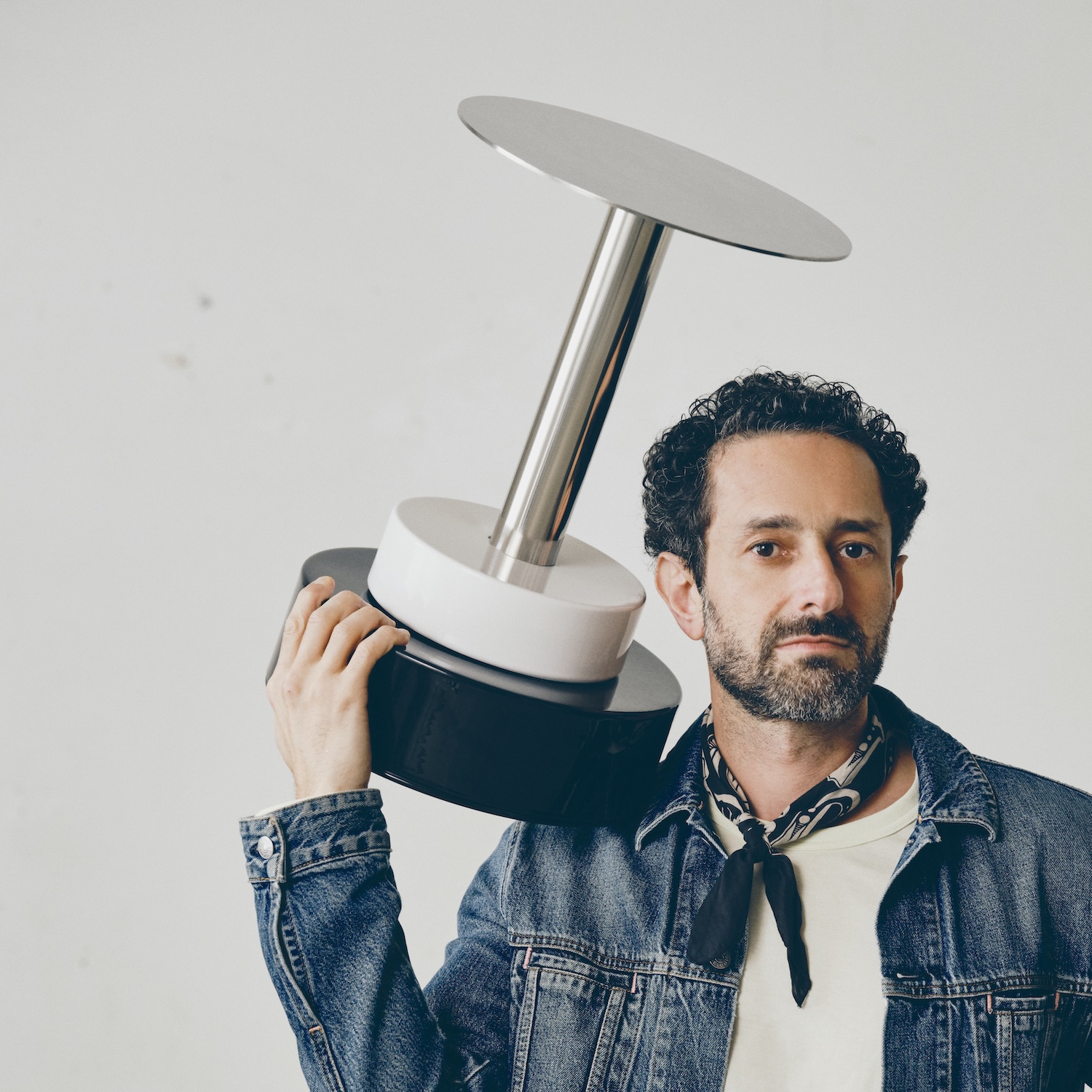 KONSTRUNDA chez IKEA : six créateurs, du pin massif et du verre pour brouiller art et design à la Paris Design Week KONSTRUNDA chez IKEA : six créateurs, du pin massif et du verre pour brouiller art et design à la Paris Design Week